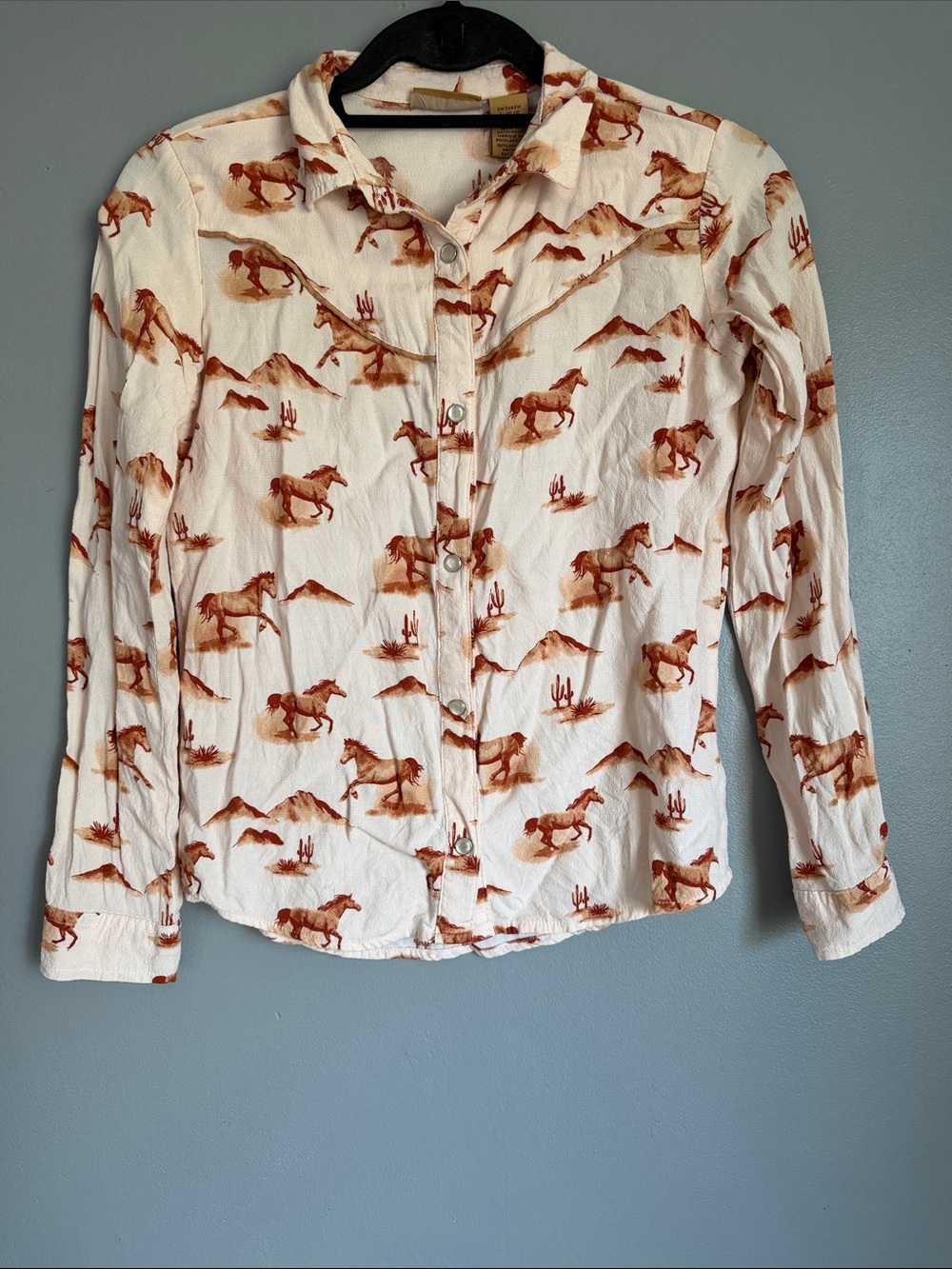 Wrangler Girls Horse Print Western Cream Button-Down Long Sleeve Cowgirl Shirt